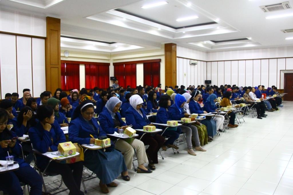 Studi Banding Universitas Semarang ke Universitas Widyatama