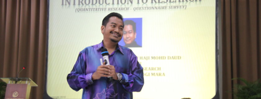 IMG 6396 840x320 - Professor dari Universiti Teknologi Mara Malaysia Mengisi Workshop Universitas Widyatama