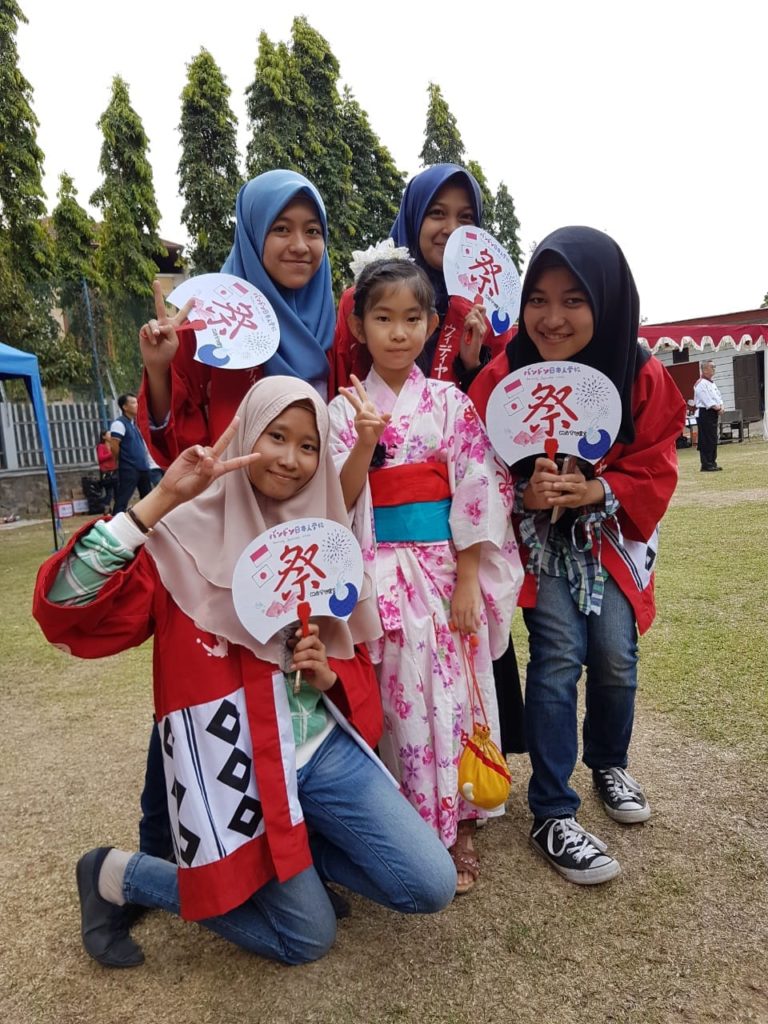 WhatsApp Image 2018 09 18 at 04.46.34 768x1024 - Kemeriahan Natsu Matsuri Bandung Japanese School