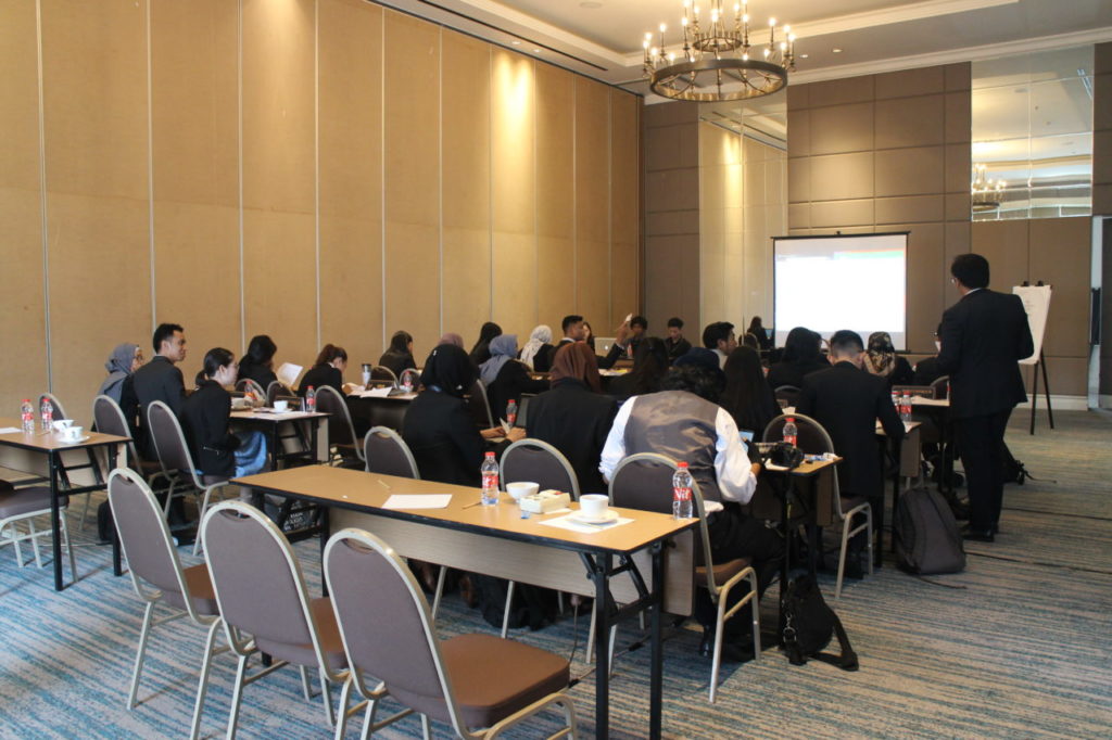 85 participants from various delegations from several Universities in Indonesia followed BMUN 2019