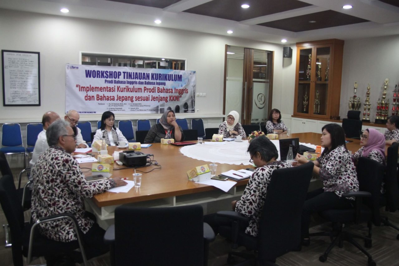 Widyatama Language Faculty Curriculum Workshop