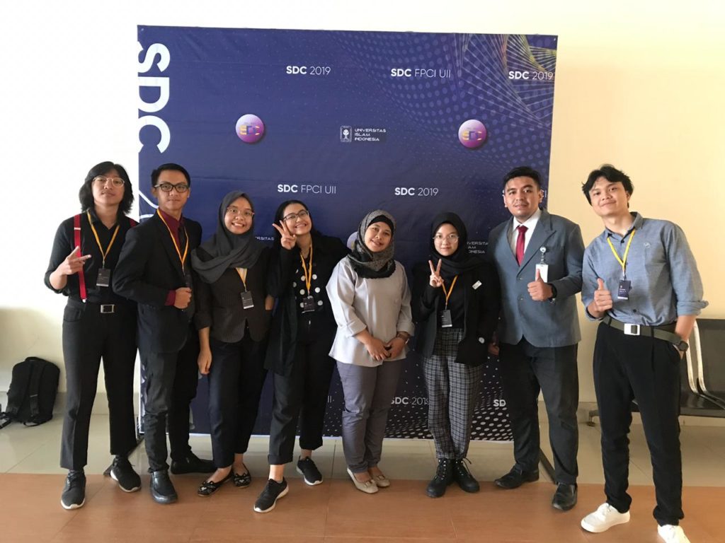 WhatsApp Image 2019 07 08 at 13.42.56 1024x768 - Widyatama Students Participate in the National Diplomacy Competition at UII