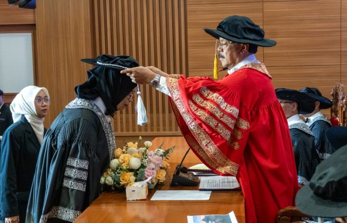 Prof Sri Astuti resmi dikukuhkan menjadi Guru Besar Universitas Widyatama Bidang Hospitality Industry and Tourism